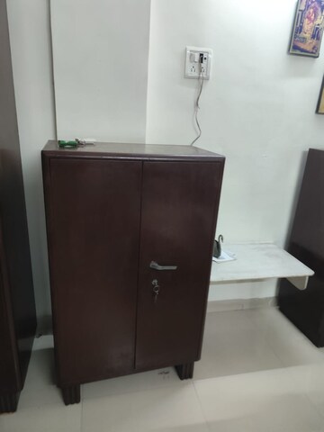 Furnished Amenities in 1.5 BHK Apartment at Kamla Airbus, Andheri East – for Rent