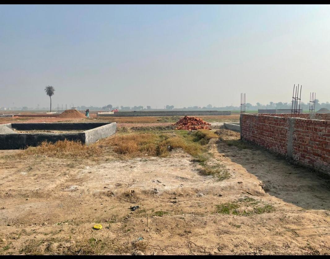 Plot For Sale in Sk The Grand City Jewar G