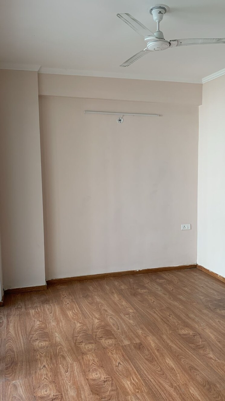 Room, panchsheel-greens-ii 2 Bedroom 915 Sq.Ft. Apartment In Sector 16 Greater Noida Greater Noida 9047816