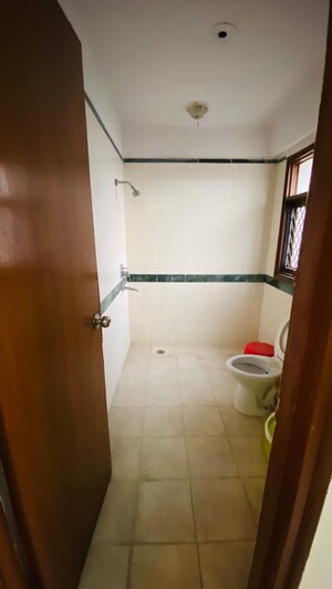 Bathroom in 2 BHK Apartment at KLJ Platinum Heights, Sector 77 – for Sale