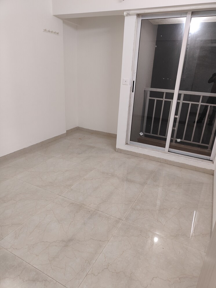 Room, vihang-vermont 2 Bedroom 750 Sq.Ft. Apartment In Ghodbunder Road Thane 9047884