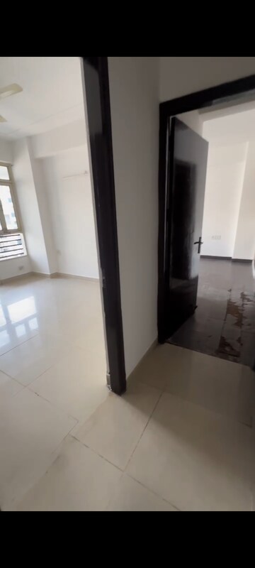 Building Lobby in 2.5 BHK Apartment at Super House Floor, Govindpuram – for Sale