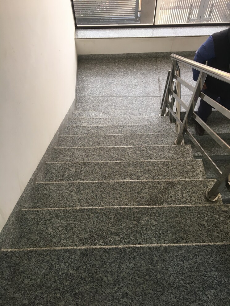 undefined, sector 58 Commercial Office Space 3500 Sq.Ft. In Sector 58 Noida 9047803