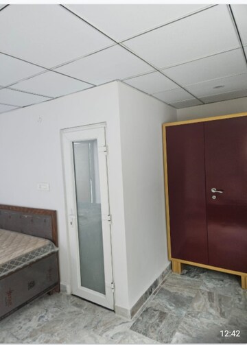Kitchen in 2 BHK Builder Floor at Sector 38 – for Rent