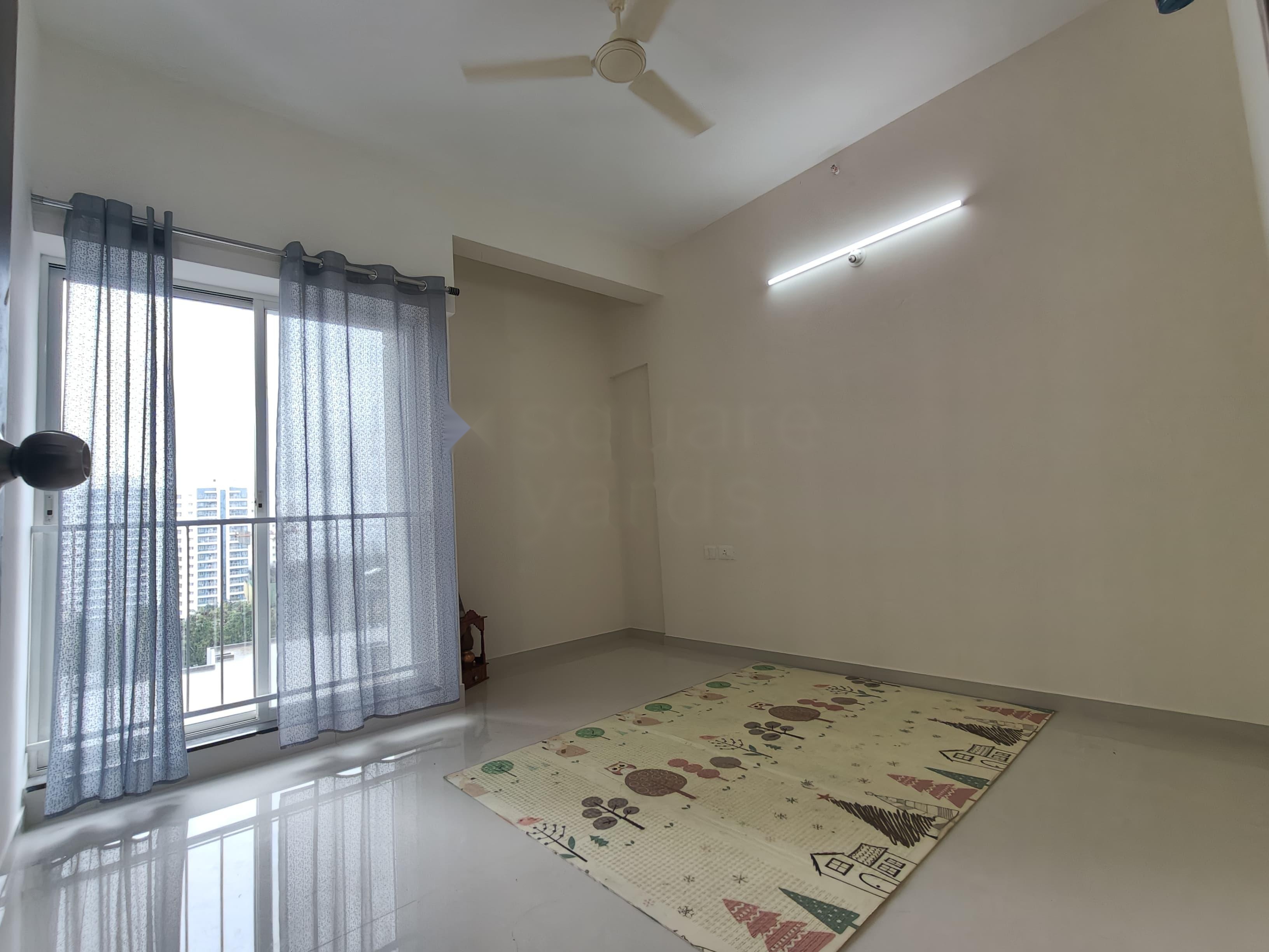 2 BHK Apartment For Rent in Megapolis Serenity