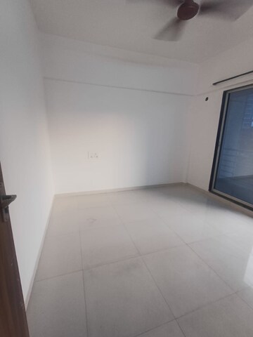 Room in 1 BHK Apartment at Moraj Pride, Ulwe – for Rent