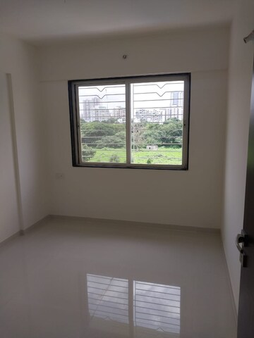 Room in 2 BHK Apartment at Sukhwani Hermosa Casa, Mundhwa – for Rent