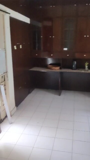 Master Bedroom in 3 BHK Builder Floor at Sheikh Sarai – for Rent
