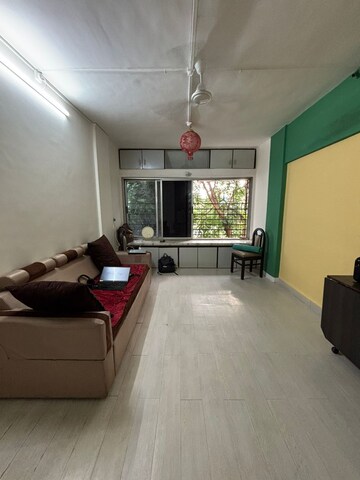 Living Room in 1.5 BHK Apartment at Suparshwa Urbana, Andheri East – for Rent