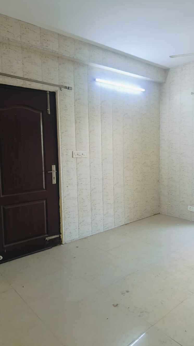 Room, omaxe-heights 2 Bedroom 735 Sq.Ft. Apartment In Sector 86 Faridabad 9047907