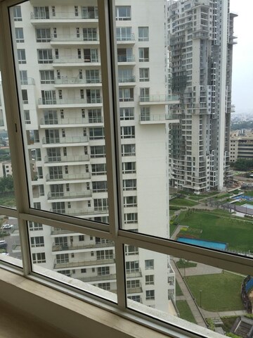 Balcony in 5 BHK Apartment at Pioneer Park Presidia, Sector 62 – for Rent