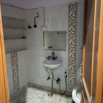 Bathroom in 3 BHK Independent House at Sector 71 – for Rent