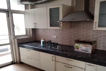 Kitchen in 3 BHK Apartment at Omaxe Grand, Sector 93b – for Rent