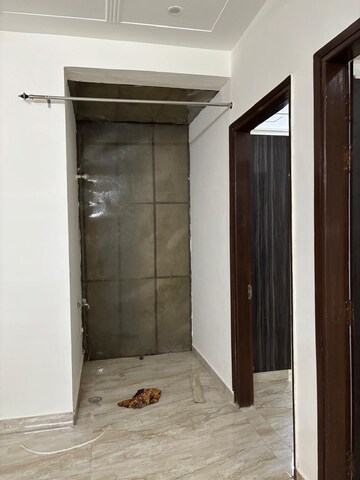 Building Lobby in 2 BHK Builder Floor at Sector 45 – for Rent