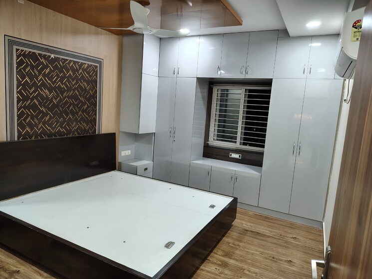 Room, vasavi-sri-nilayam 3 Bedroom 1650 Sq.Ft. Apartment In Lb Nagar Hyderabad 9047644