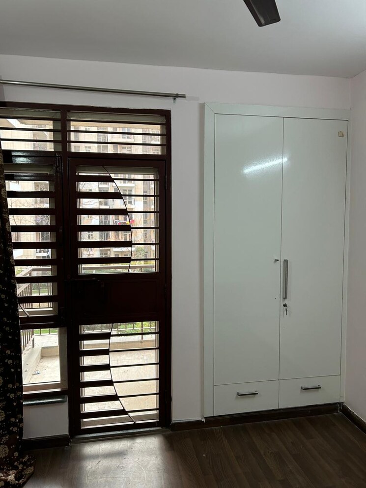 Room, piyush-heights 3 Bedroom 1576 Sq.Ft. Apartment In Sector 89 Faridabad 9047956