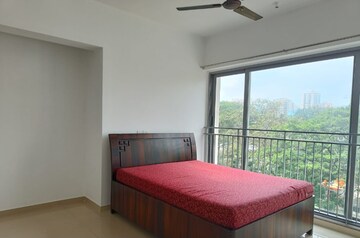 2 BHK Apartment For Sale in Kalpataru Sunrise Grande, Kolshet Road