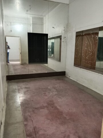 Room in  Office Space at Chetla – for Rent