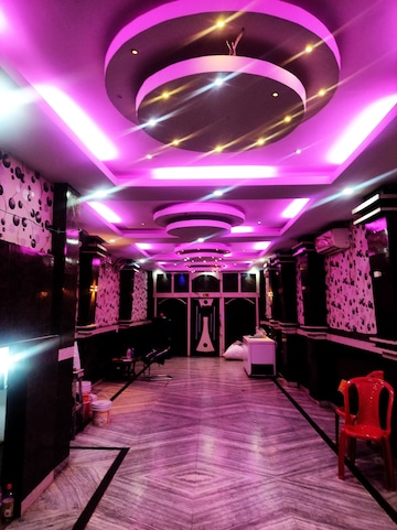  Shop For Rent in Doranda