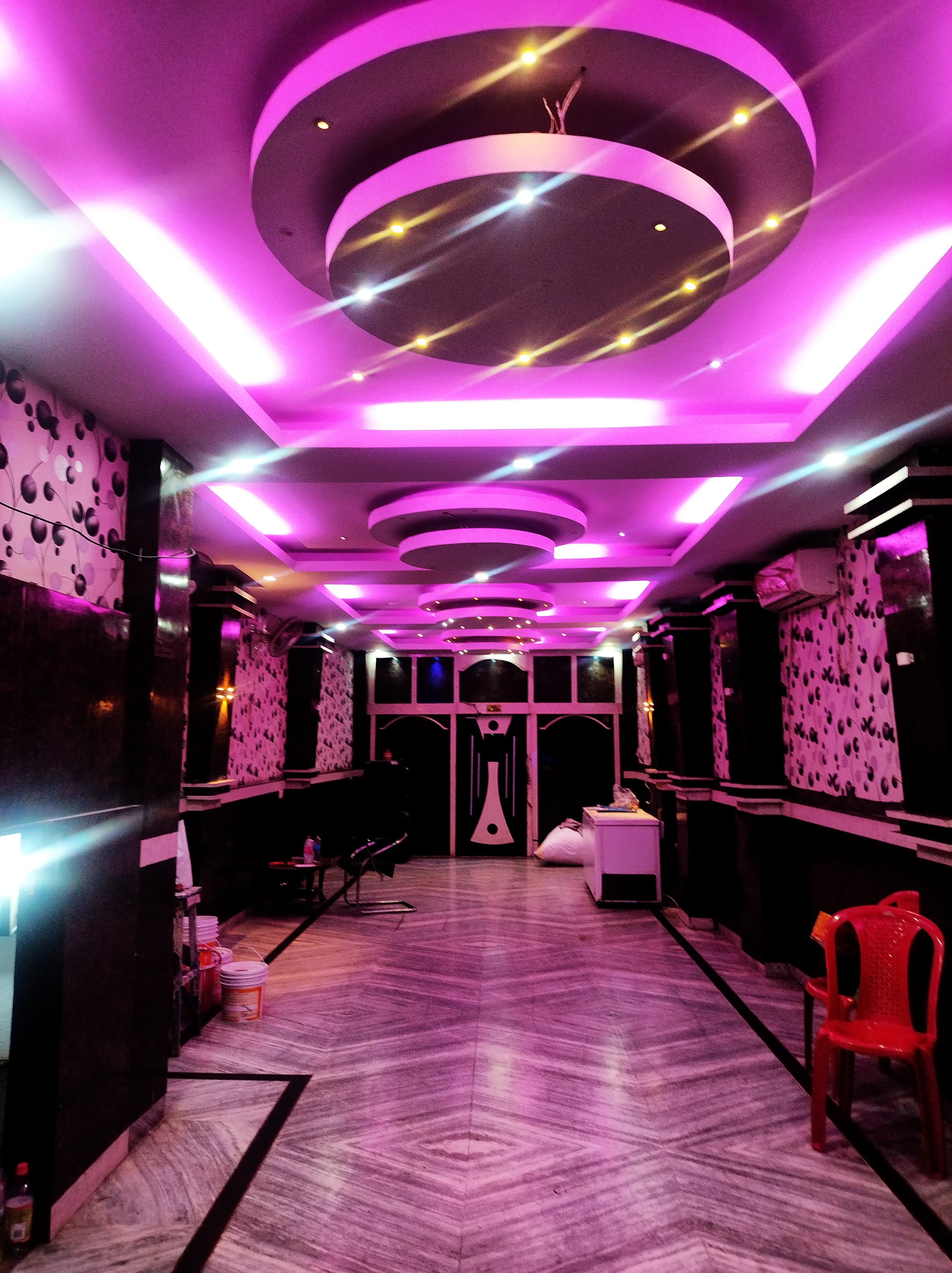 Retail Shop For Rent in Aashiyana Star Properties