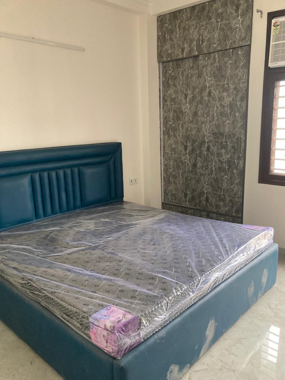 1 BHK Builder Floor For Rent in Sector 40