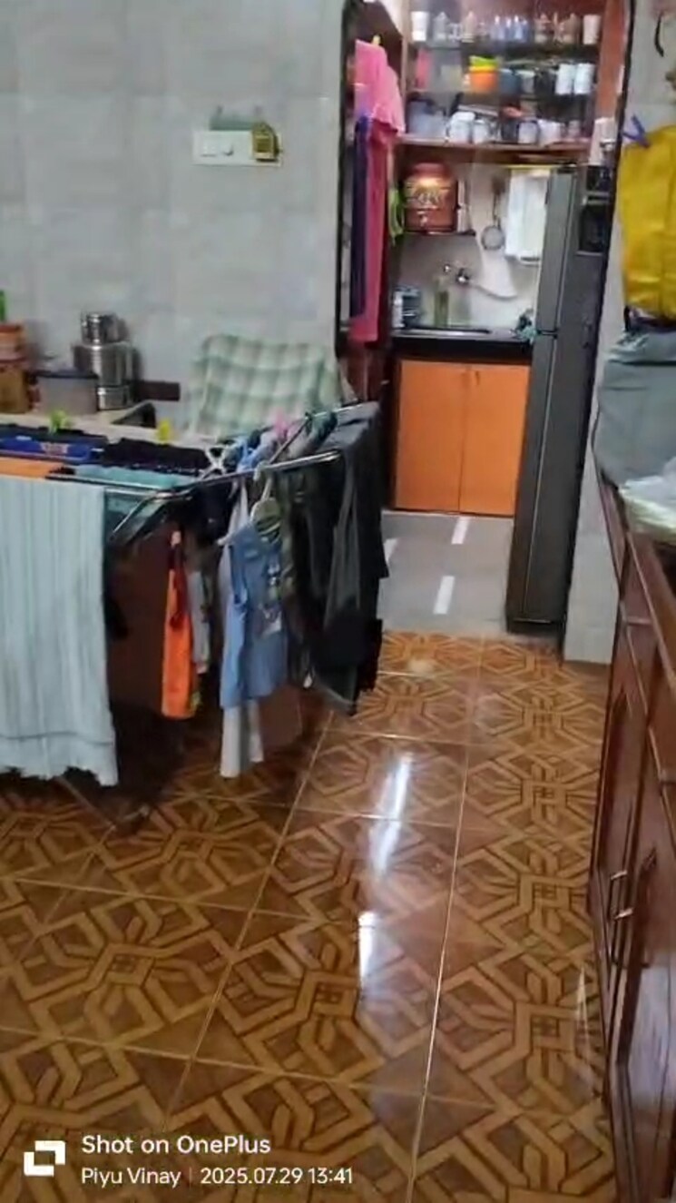 Team Area, satya-niwas 1 RK 350 Sq.Ft. Apartment In Andheri East Mumbai 9048103