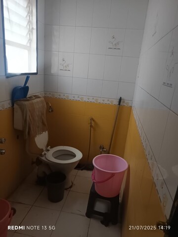 Bathroom in 2 BHK Apartment at Shanti Vihar, Bavdhan – for Rent