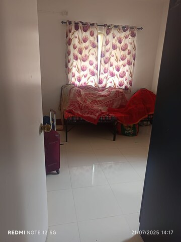 Bedroom in 2 BHK Apartment at Shanti Vihar, Bavdhan – for Rent