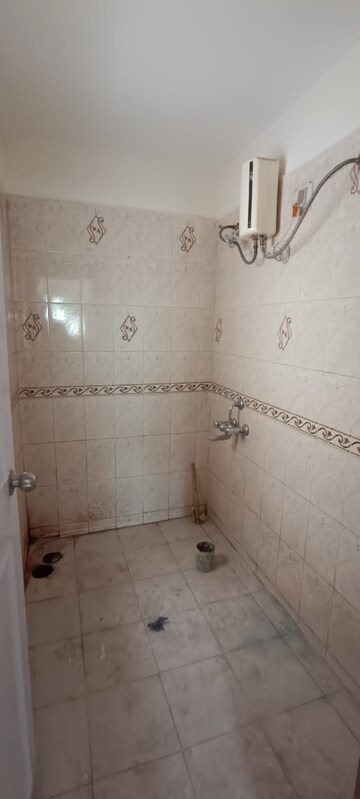 Bathroom in 2 BHK Apartment at Viman Pearl, Viman Nagar – for Rent