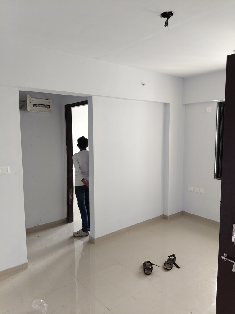 Room, highland-residency-chsl 1 Bedroom 435 Sq.Ft. Apartment In Balkum Pada Thane 9048248