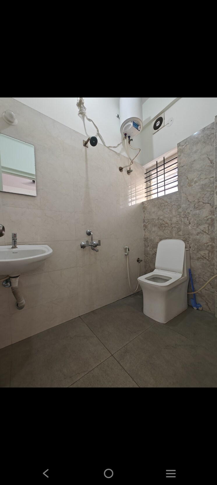 Bathroom, hsr layout 2 Bedroom 800 Sq.Ft. Builder Floor In Hsr Layout Bangalore 9048247