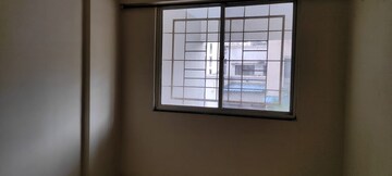 Room in 3 BHK Apartment at Solitaire Apartment, Dhanori – for Rent