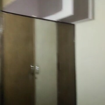Furnished Amenities in 1.5 BHK Builder Floor at Rohini Sector 24 – for Rent