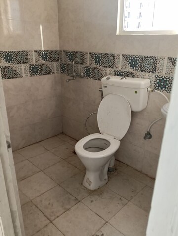 Bathroom in 2 BHK Builder Floor at Signature Global City 63A, Sector 63a – for Rent