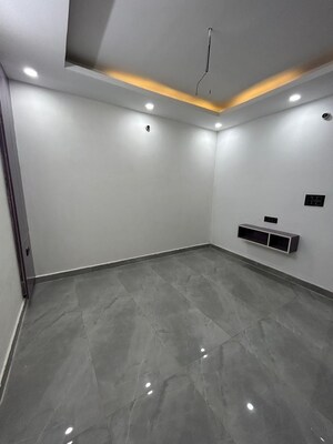 Room in 3 BHK Builder Floor at Jalpura – for Sale