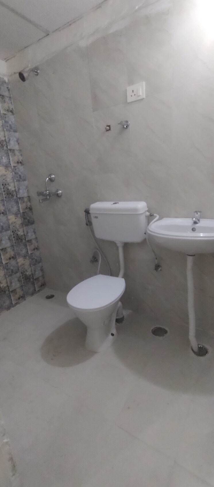 Bathroom, signature-the-millennia-2 2 Bedroom 900 Sq.Ft. Apartment In Sector 37d Gurgaon 9048245