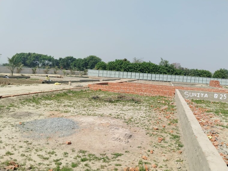 undefined, sector 144  50 Sq.Yd. Plot In Sector 144 Noida 9048283