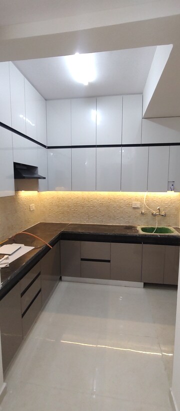 2 BHK Apartment For Rent in Sector 37d