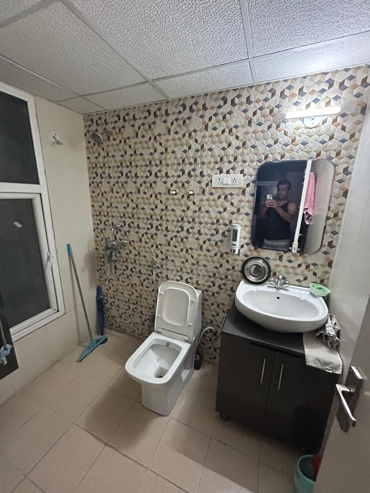 Bathroom, value-meadows-vista 3 Bedroom 1280 Sq.Ft. Apartment In Raj Nagar Extension Ghaziabad 9048289