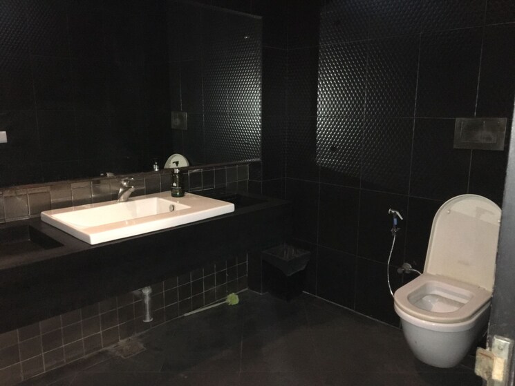 Exterior View, sector 6 Commercial Industrial Plot 210 Sq.Mt. In Sector 6 Noida 9048294