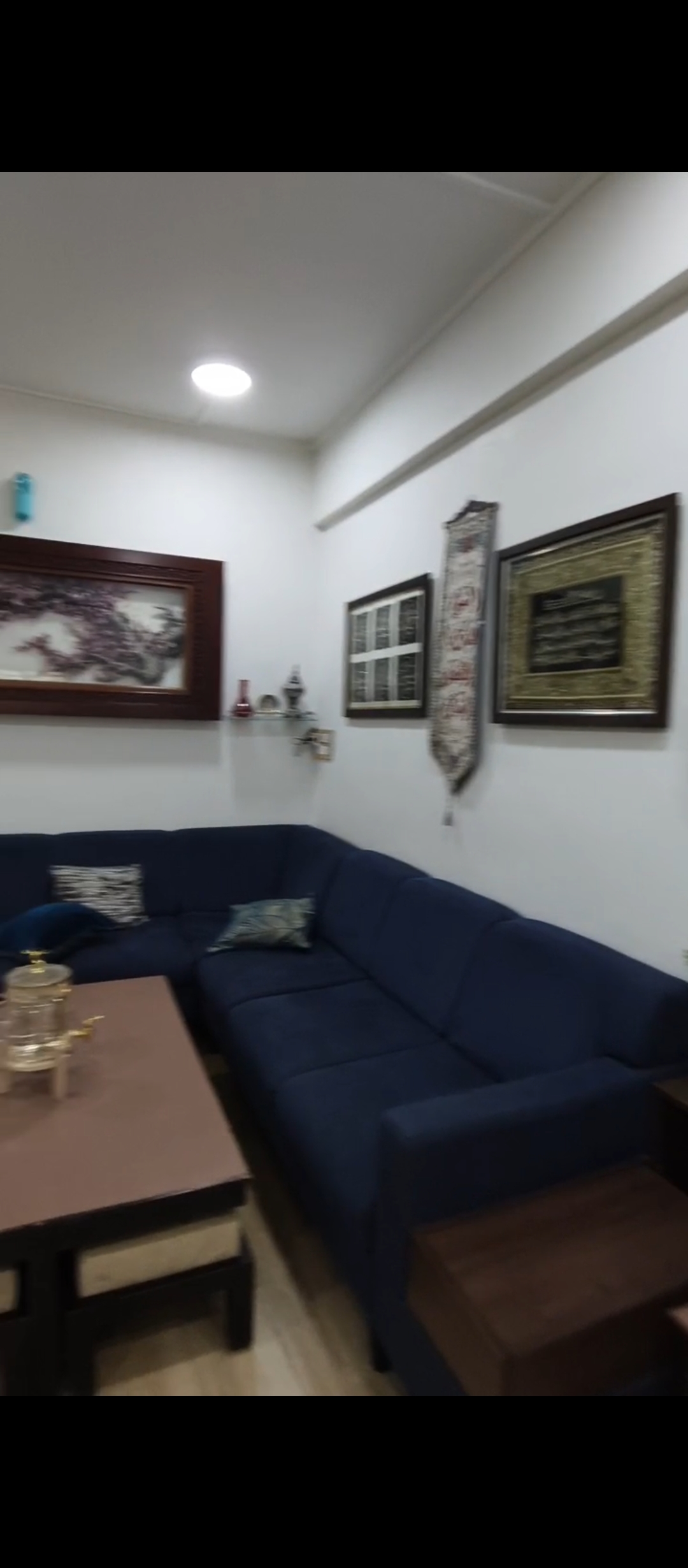 1.5 BHK Apartment For Rent in Khodadad Mansion