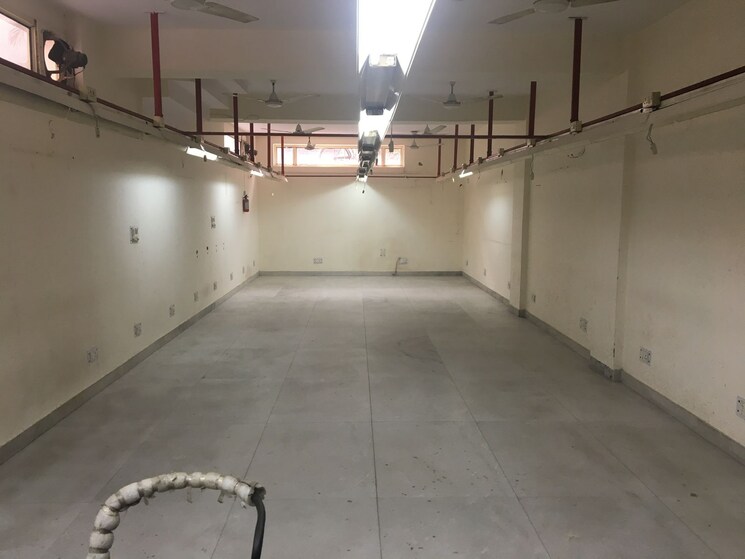 Exterior View, sector 6 Commercial Industrial Plot 372 Sq.Mt. In Sector 6 Noida 9048404