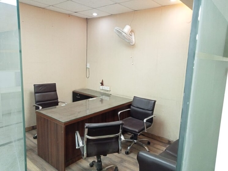 Team Area, sector 6 Commercial Office Space in IT/SEZ 2000 Sq.Ft. In Sector 6 Noida 9048428