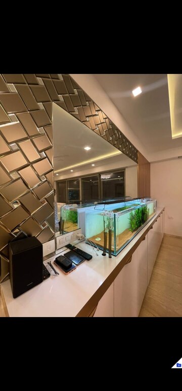 Team Area in 3 BHK Apartment at Hiranandani Estate, Ghodbunder Road – for Rent