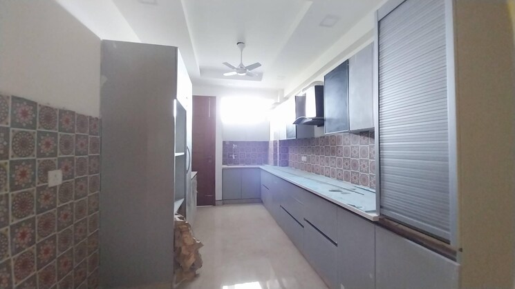 Kitchen, sector 85 3 Bedroom 250 Sq.Yd. Builder Floor In Sector 85 Faridabad 9048422