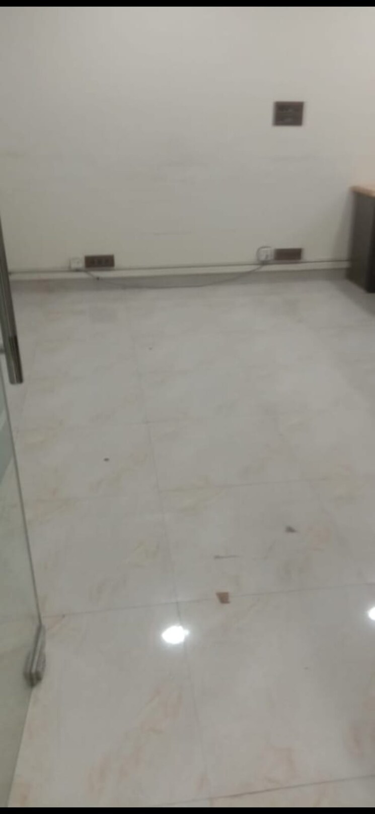 Team Area, hauz khas market Commercial Office Space 1600 Sq.Ft. In Hauz Khas Market Delhi 9048438