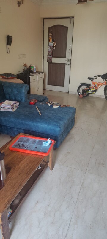 Bedroom in 2 BHK Apartment at Kukreja Residency, Chembur – for Rent