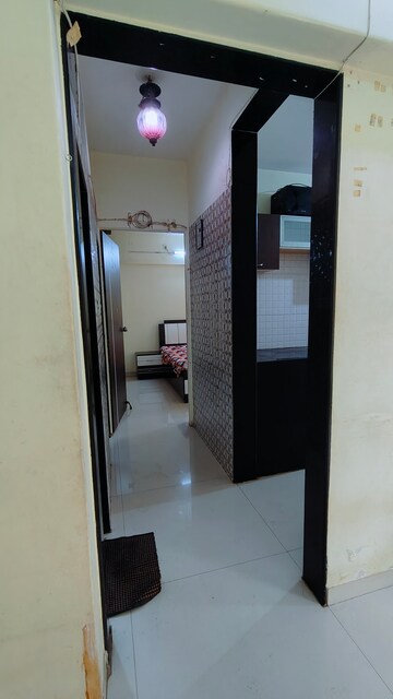Room in 1 BHK Apartment at Ideal Enclave, Mira Road – for Rent