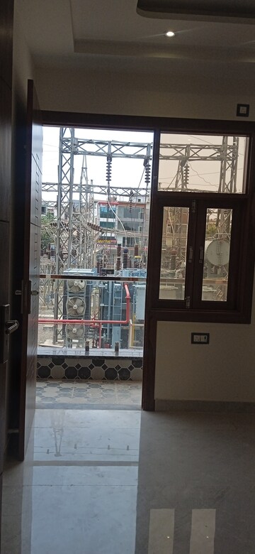 Balcony in 2 BHK Builder Floor at Dashrath Puri – for Sale
