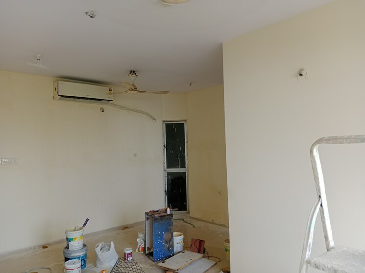 Room, siddhanchal-chs 2.5 Bedroom 1100 Sq.Ft. Apartment In Pawar Nagar Thane 9048485